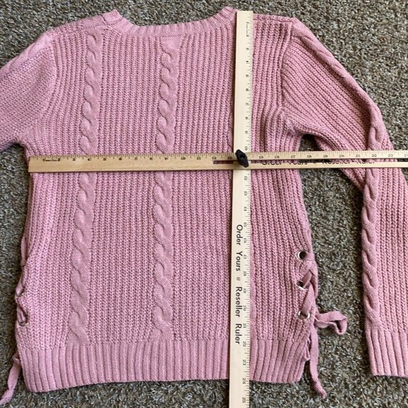 Style Me Petites Sweater Womens Medium Pink Pullover Long Sleeve Grommet Ladies - Picture 8 of 12